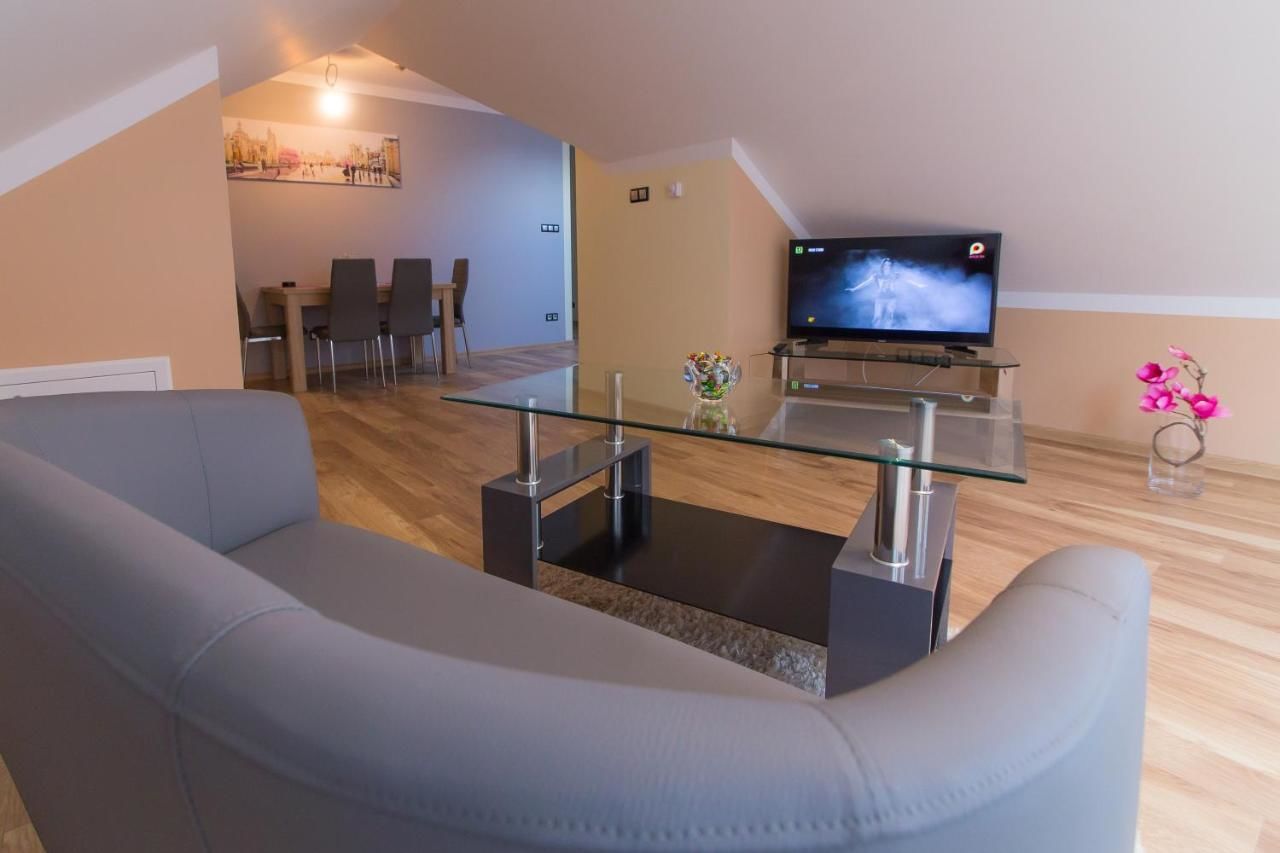 Апартаменты Apartamenty Galeria Jordanowska Jordanów-6