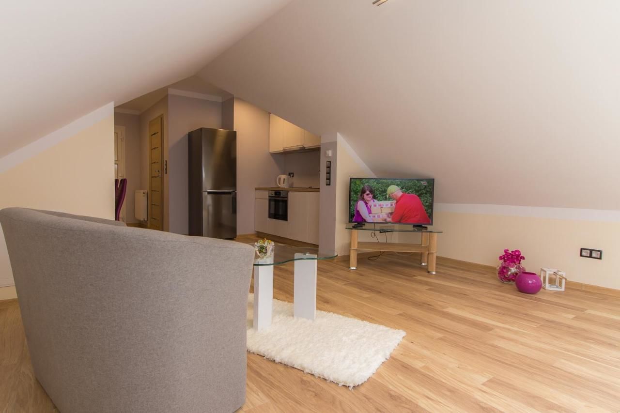 Апартаменты Apartamenty Galeria Jordanowska Jordanów-44